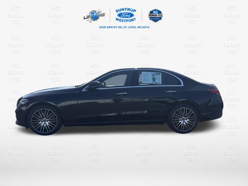Used 2025 Mercedes-Benz C 300 Sedan w/ Winter Package image 4
