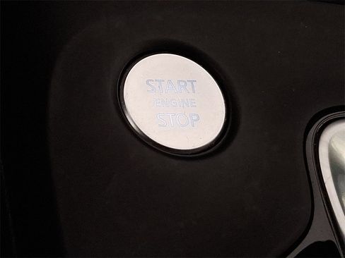 Certified 2022 INFINITI QX50 Essential image 26