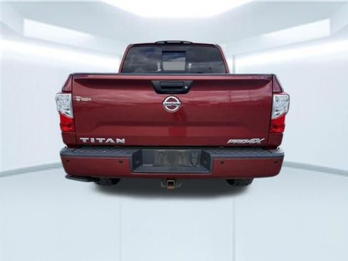 Used 2018 Nissan Titan PRO-4X w/ Pro-4x Convenience Package image 7