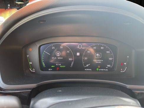 Used 2025 Honda Civic Sport Touring image 21