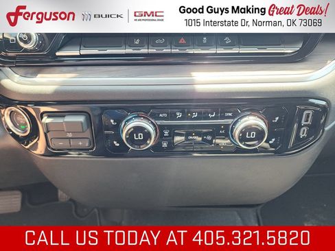 New 2026 GMC Sierra 2500 SLT w/ X31 Off-Road Package AWD/4WD image 30