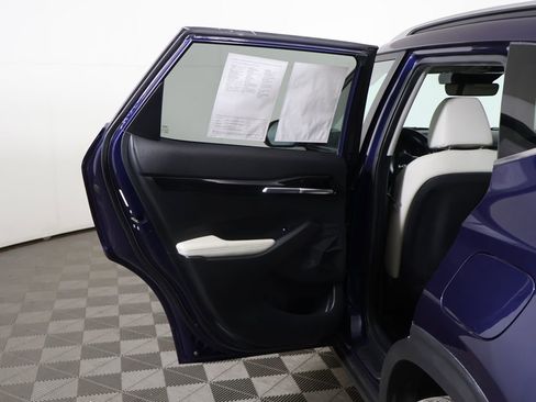 Used 2023 Kia Seltos SX image 22