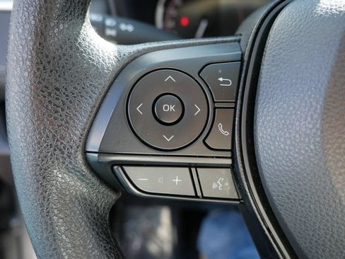 Certified 2025 Toyota RAV4 XLE AWD/4WD image 27