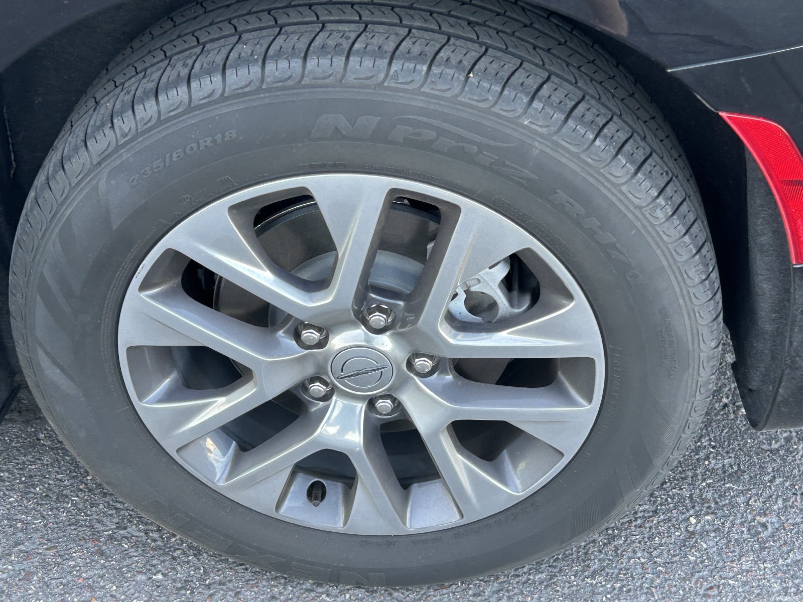 Used 2022 Chrysler Pacifica Pinnacle FWD image 11