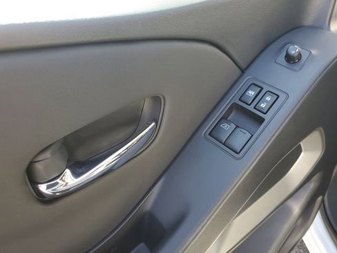 Certified 2024 Nissan Frontier SV w/ SV Convenience Package RWD image 10