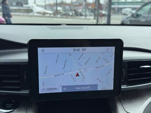 Used 2022 Ford Explorer Timberline w/ Timberline Technology Package image 16