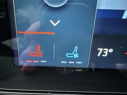 Used 2024 Ford Mustang GT Premium image 15