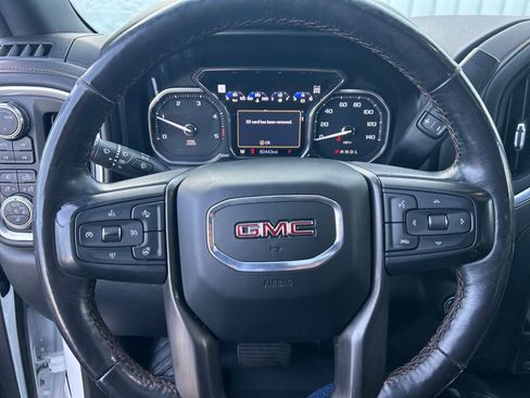Used 2022 GMC Sierra 2500 AT4 w/ AT4 Premium Plus Package image 15