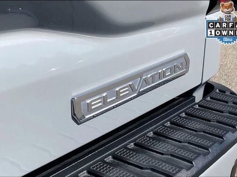 Used 2024 GMC Sierra 1500 Elevation w/ Elevation Premium Package AWD/4WD image 8