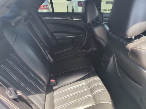 Used 2020 Chrysler 300 S image 23