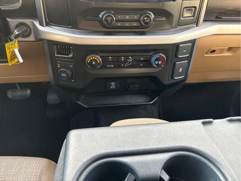 Used 2023 Ford F150 XLT image 22