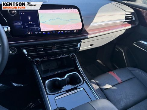 Used 2025 Chevrolet Traverse RS w/ LPO, Floor Liner Package image 25