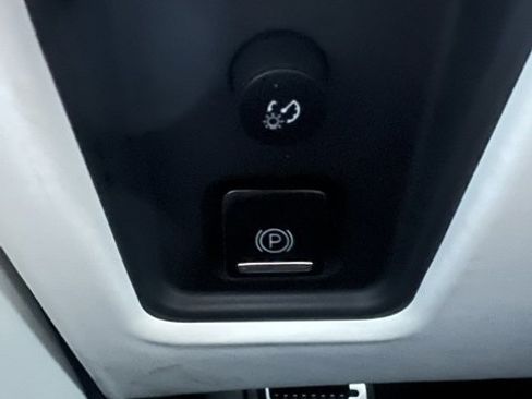 Used 2023 Chevrolet Corvette Stingray Premium Cpe image 34