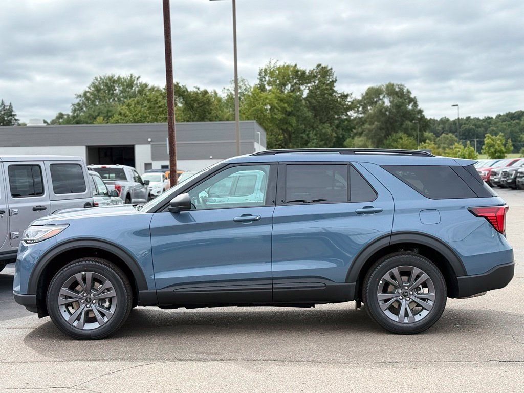New 2027 Ford Explorer Active w/ Active Comfort Package AWD/4WD image 40