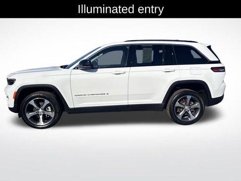 Used 2023 Jeep Grand Cherokee Limited image 7