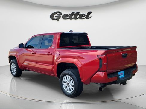 Certified 2025 Toyota Tacoma SR5 RWD image 7