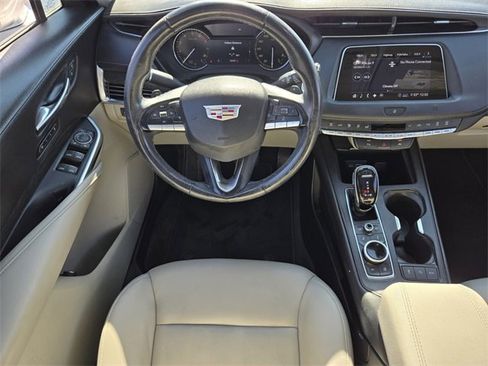 Used 2020 Cadillac XT4 Premium Luxury w/ Driver Awareness Package image 12