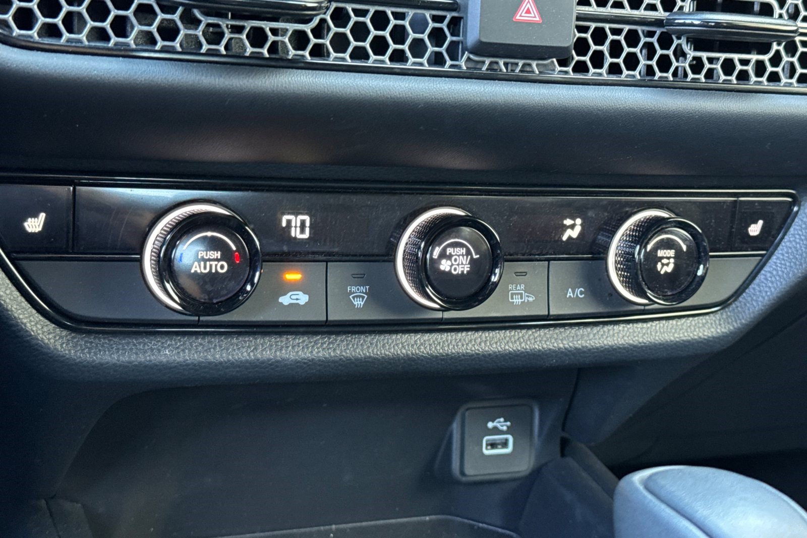 Used 2025 Honda HR-V Sport image 19