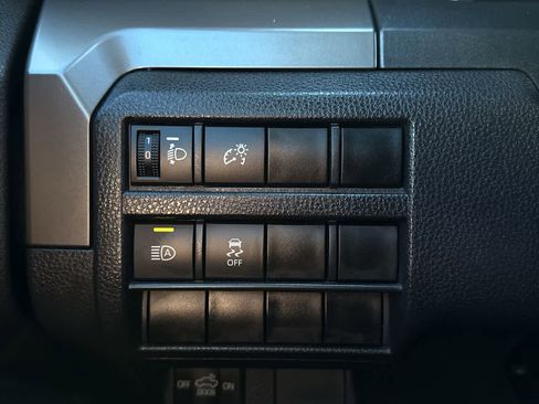 Used 2024 Toyota Tacoma TRD Sport image 21