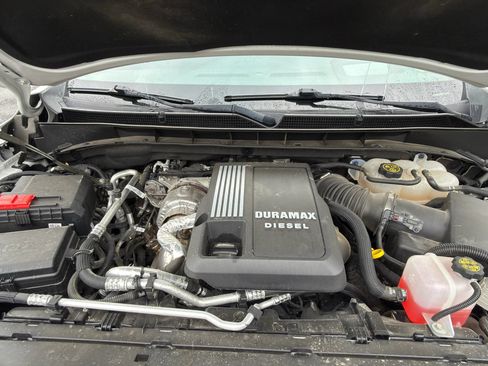 Used 2023 GMC Yukon Denali Ultimate w/ LPO, Floor Liner Package AWD/4WD image 34