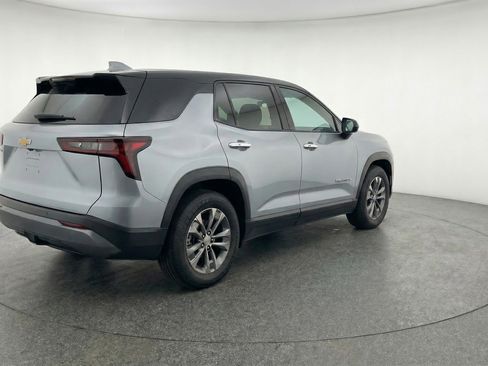 Used 2025 Chevrolet Equinox LT image 9