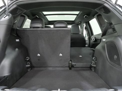 New 2026 Jeep Compass Latitude w/ Sun and Sound Group image 27