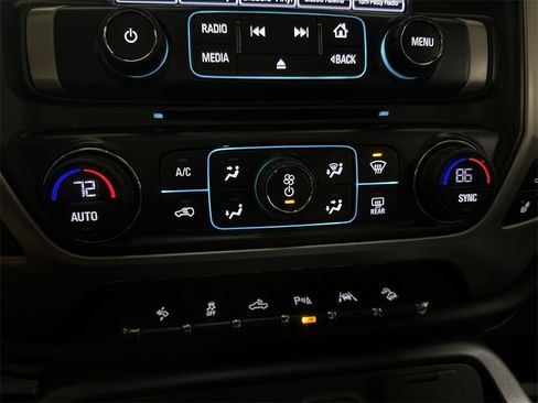 Used 2018 GMC Sierra 1500 SLT image 17