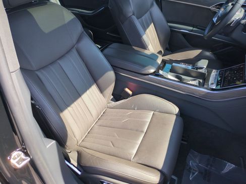 Used 2023 Audi A8 L 3.0T w/ Comfort Plus Package AWD/4WD image 35