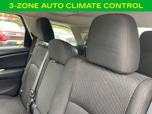 Used 2019 Dodge Journey SE FWD image 14