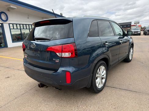 Used 2014 Kia Sorento EX w/ EX V6 Touring Package AWD/4WD image 7