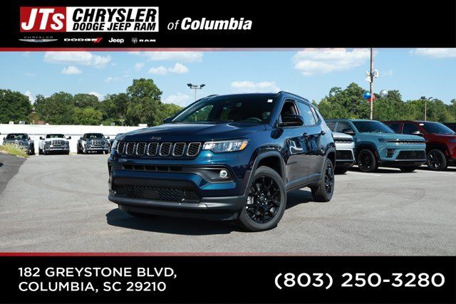 New 2026 Jeep Compass Latitude AWD/4WD image 1