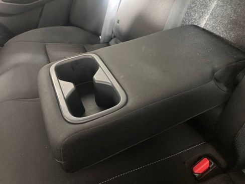 Used 2025 Nissan Altima 2.5 SV FWD image 16