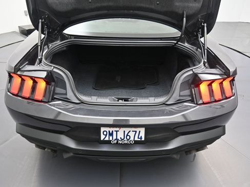 Used 2024 Ford Mustang GT Premium image 16