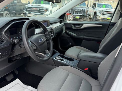 Used 2022 Ford Escape S image 7