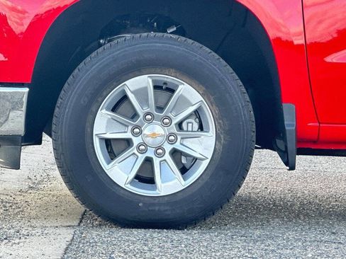 New 2025 Chevrolet Silverado 1500 LT w/ LPO, Dark Essentials Package image 25