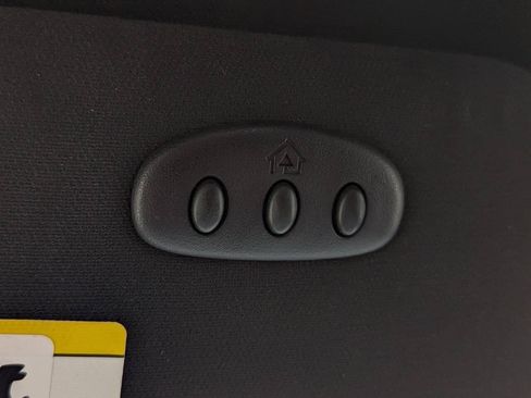 Used 2013 Chrysler 200 Limited FWD image 23