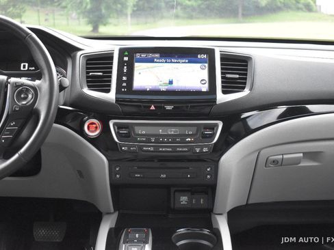 Used 2016 Honda Pilot Elite image 26
