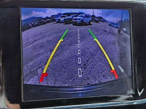 Used 2020 Jeep Grand Cherokee Altitude image 19