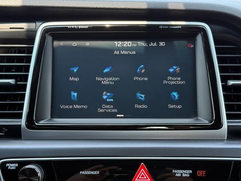 Used 2018 Hyundai Sonata Limited FWD image 16