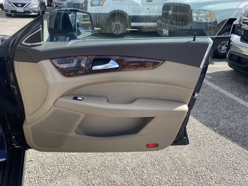 Used 2012 Mercedes-Benz CLS 550 image 20