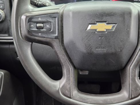 Used 2020 Chevrolet Silverado 1500 Custom w/ Custom Value Package RWD image 21