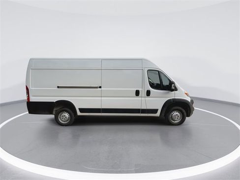 New 2026 RAM ProMaster 3500 w/ Convenience Group image 9