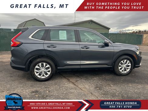 Used 2023 Honda CR-V LX image 10