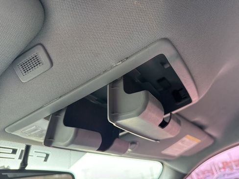 Used 2012 Ford F150 XLT w/ XTR Pkg image 22