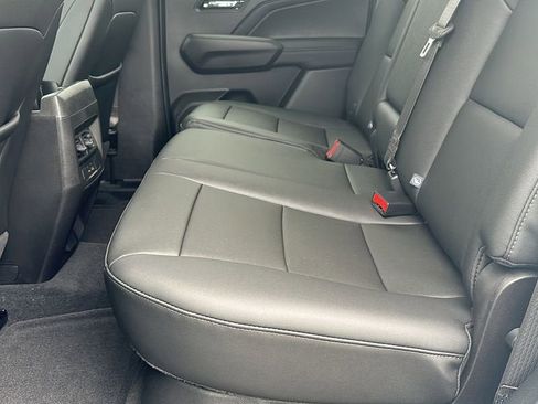 New 2025 Chevrolet Colorado LT w/ LT Convenience Package image 14