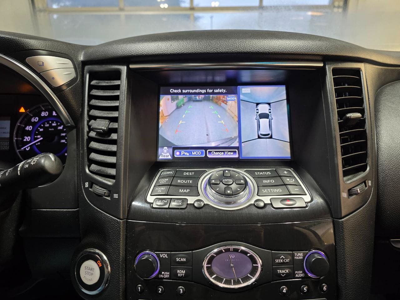 Used 2013 INFINITI FX37 AWD w/ Premium Pkg image 33