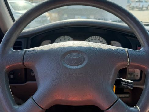 Used 2002 Toyota Tacoma PreRunner RWD image 17