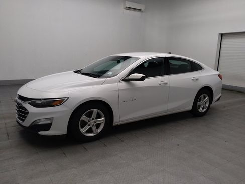 Used 2023 Chevrolet Malibu LS w/ Driver Confidence Package FWD image 2
