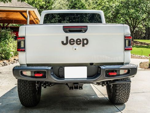 Used 2022 Jeep Gladiator Rubicon w/ LED Lighting Group AWD/4WD image 7