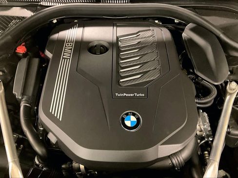 New 2026 BMW 840i Convertible w/ Comfort Seating Package image 17